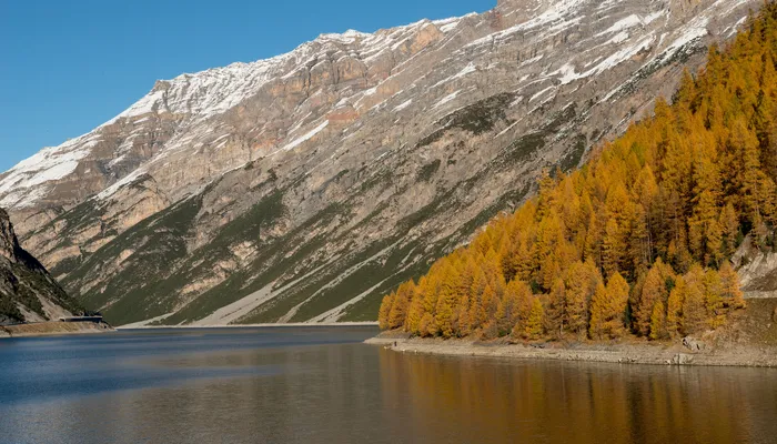 Livigno in autunno: il lusso della tranquillità all'Hotel Flora